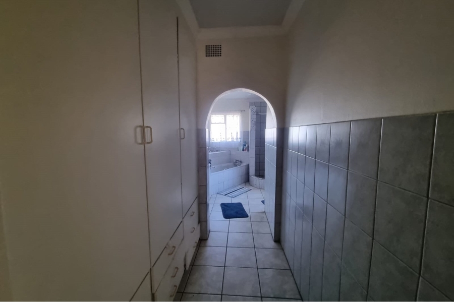 4 Bedroom Property for Sale in Meiringspark North West